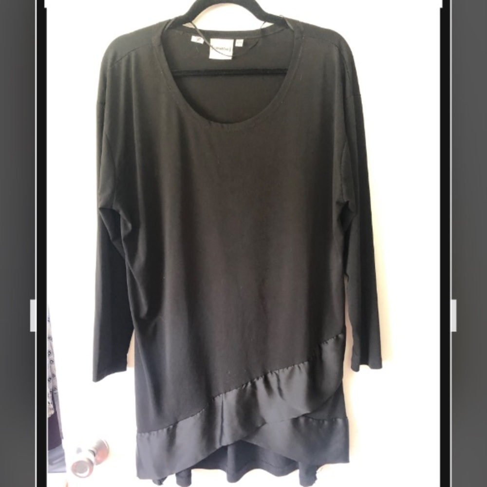 Junarose Black Tunic